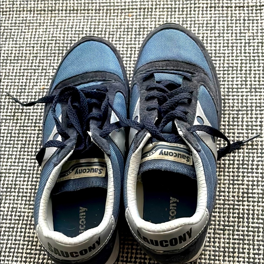 Saucony Gray and Black Unisex Sneakers